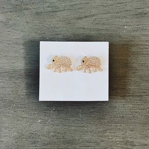 💎🐘🍀 Elephant Crystal Rhinestone Gold Post Good Luck Boho Bohemian 1” Earrings
